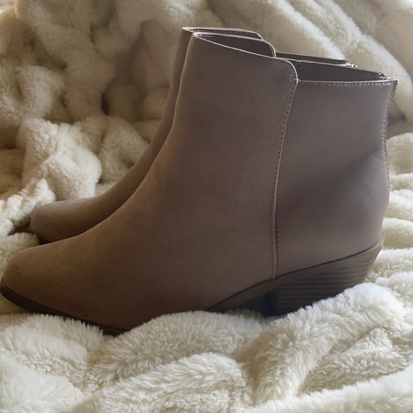 Booties - Picture 2 of 4